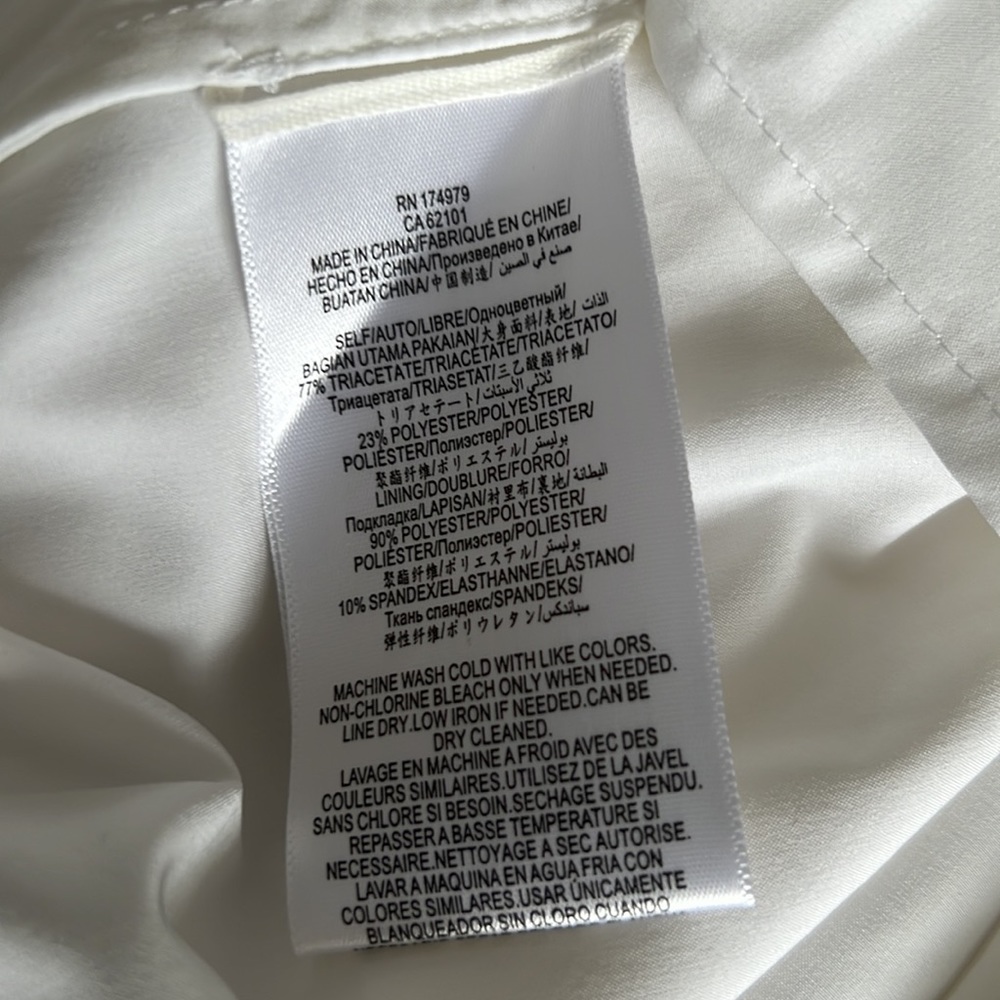 NWT BCBGMAXAZRIA “Jamey” White Open-Back Cape Dress 🤍 - Picture 11 of 12